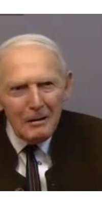 Leopold Engleitner, Austrian concentration camp survivor., dies at age 107